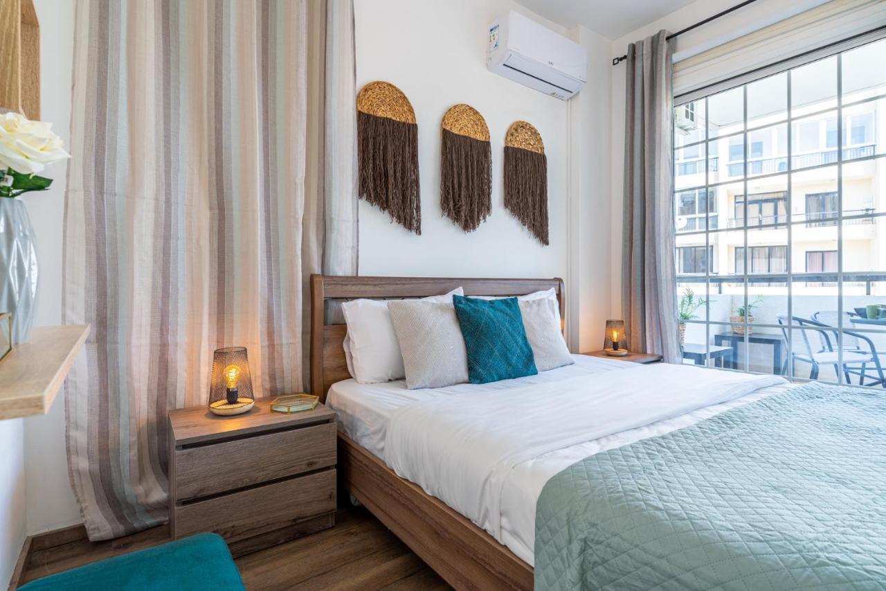 Araminta 2-Bedroom Apartment In Larnaca Exterior photo